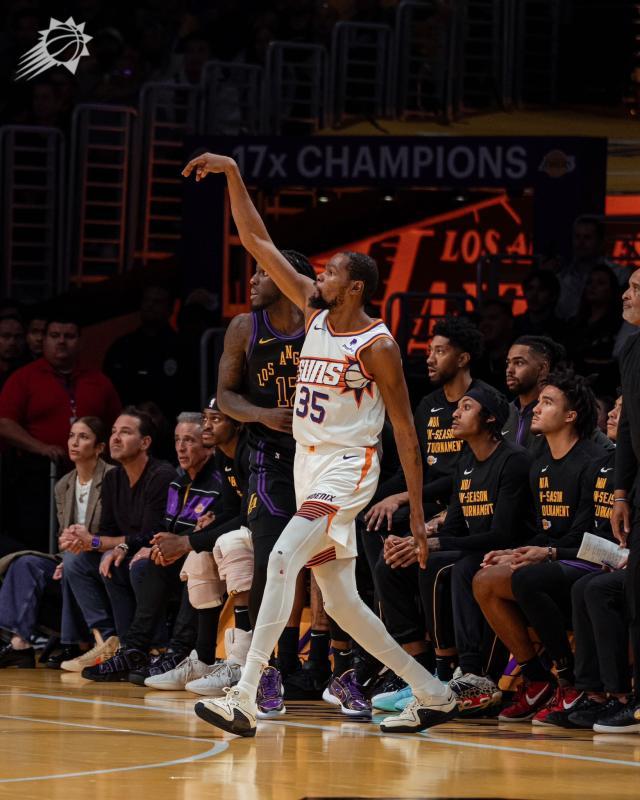 格局！杜兰特：裁判也会犯错，输球不是因为一个回合